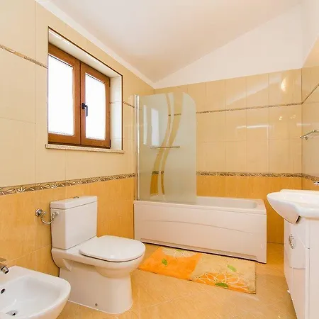 Seconda Ferienhaus Mofardini